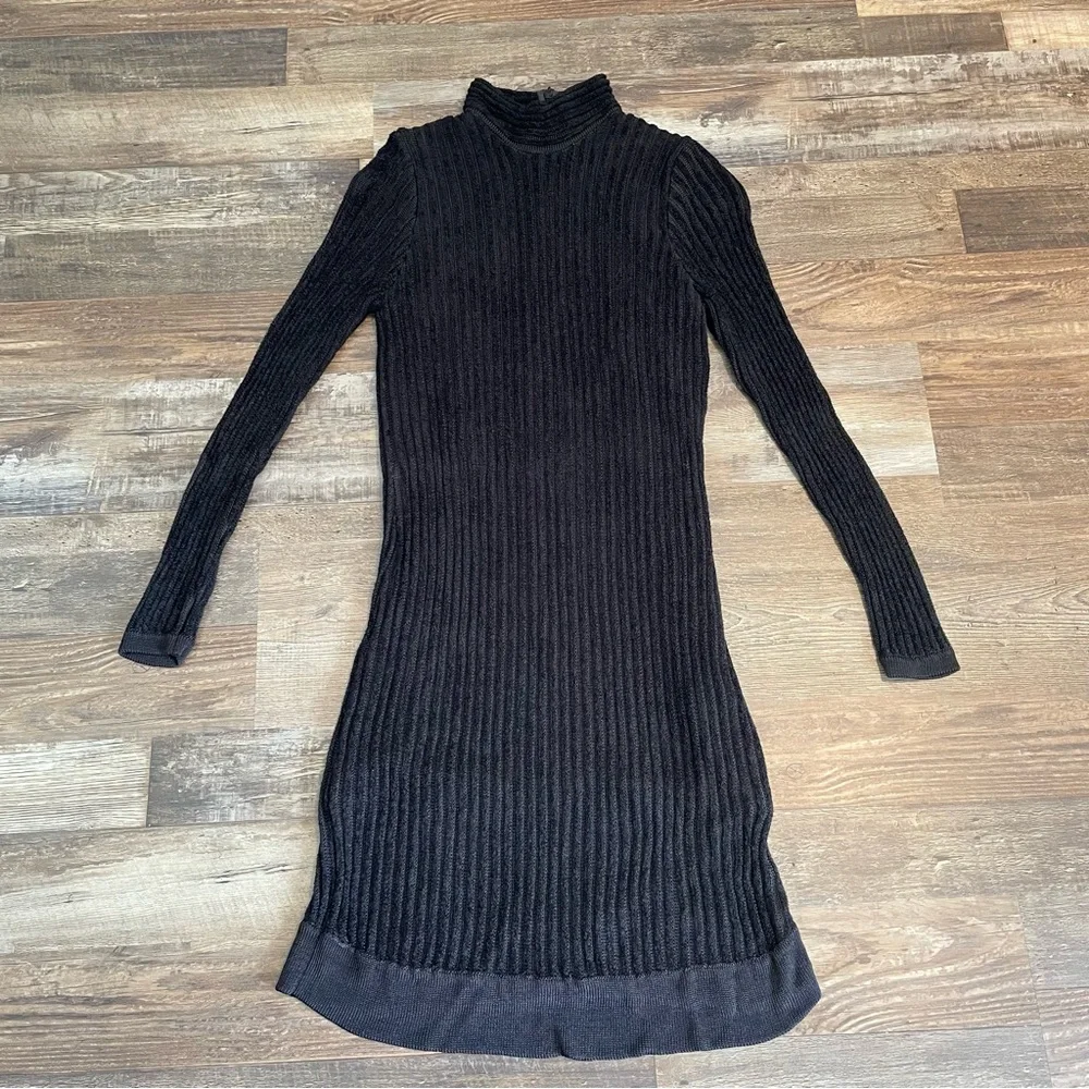 L’AGENCE Edita Ribbed Turtleneck Dress - Picture 7 of 10